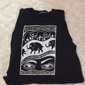 Black cropped brandy Melville graphic tee